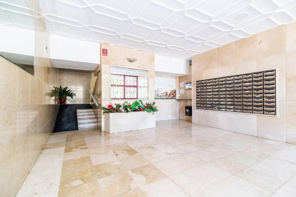 Modern Apartment Close To The City Center And Alhambra Granada Esterno foto