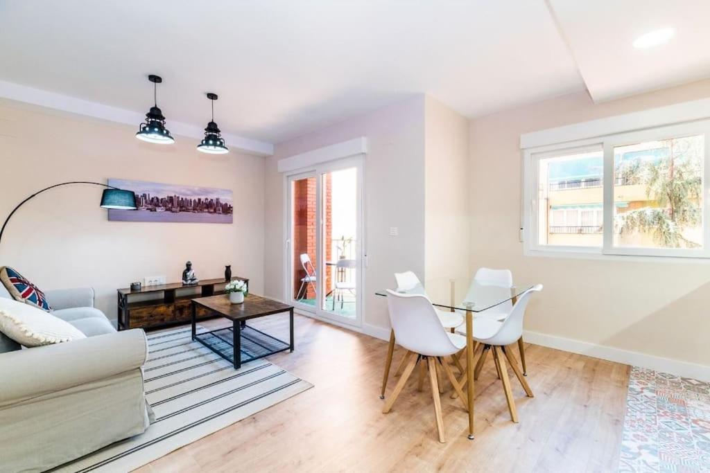 Modern Apartment Close To The City Center And Alhambra Granada Esterno foto
