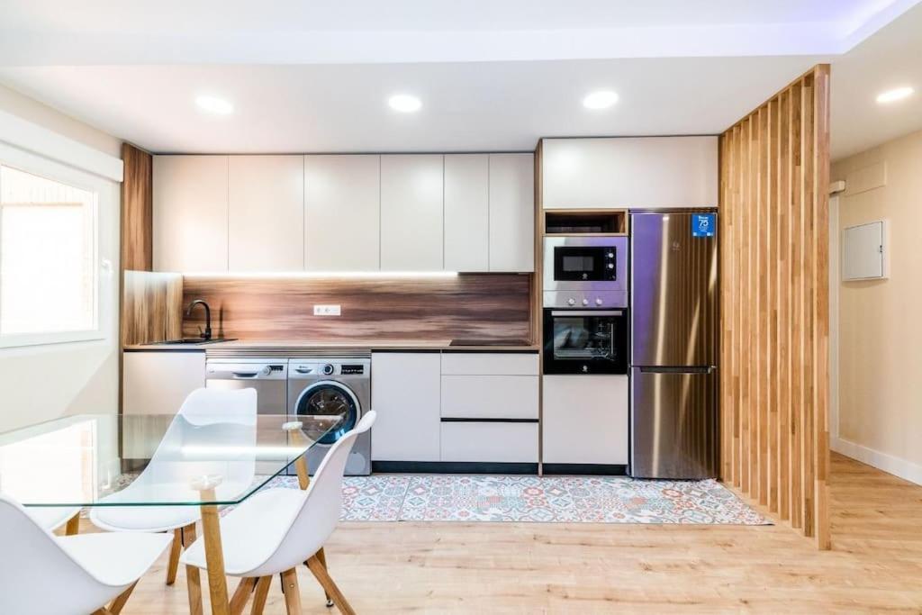 Modern Apartment Close To The City Center And Alhambra Granada Esterno foto