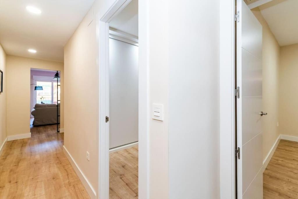 Modern Apartment Close To The City Center And Alhambra Granada Esterno foto